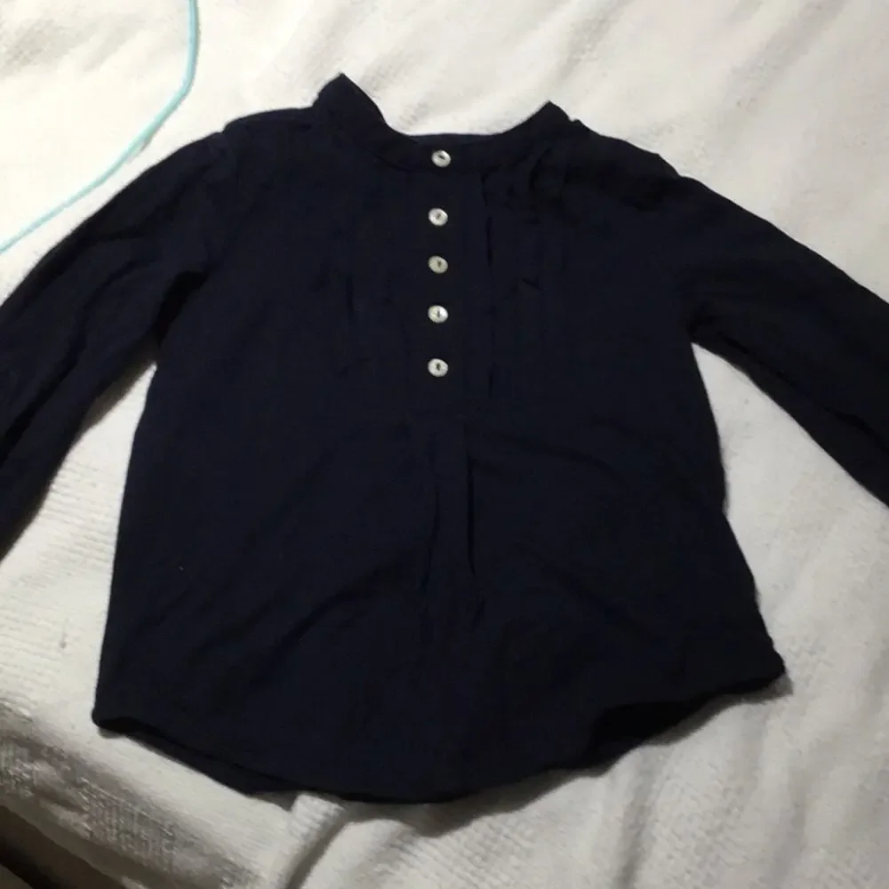 Ralph Lauren navy knit 1/2 button down blouse 2T